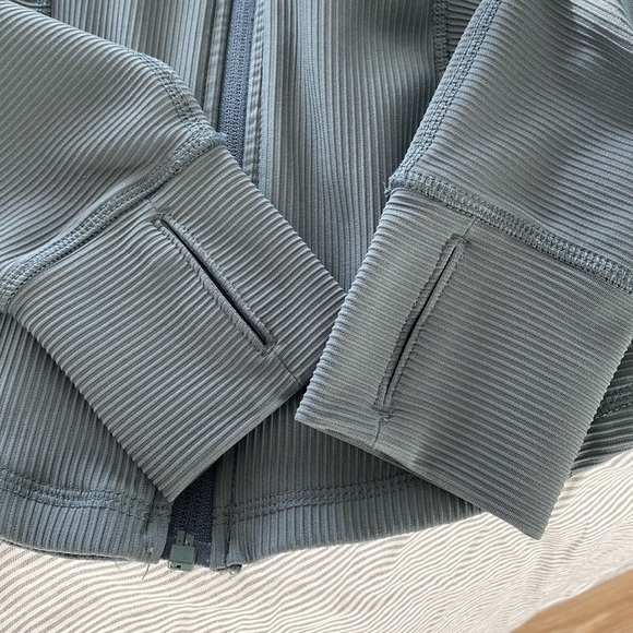 Jacket - Picture 3 of 3